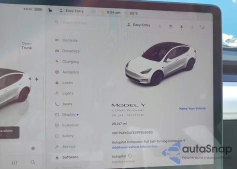 2023 Tesla Model Y Awd/Long Range Dual Motor All-Wheel Drive из США, поврежденный, VIN 7SAYGAEE5PF886680